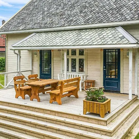 Solvang Holiday home Hebnes